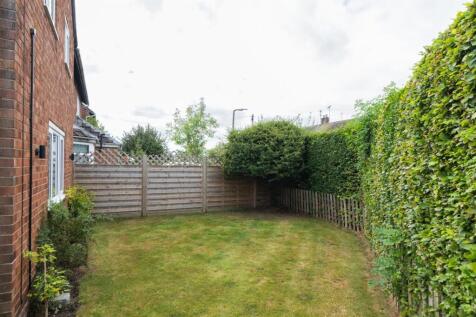 10 Abbotts Road-039.jpg