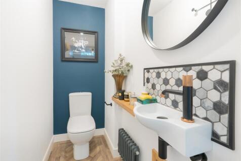 19 Tiresford Close-13.jpg