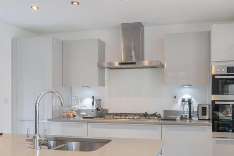19 Tiresford Close-5.jpg