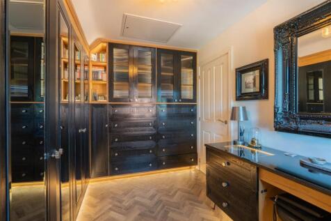 19 Tiresford Close-35.jpg