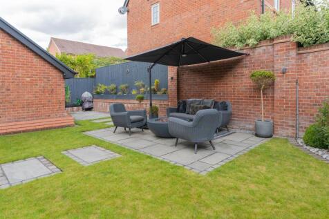 19 Tiresford Close-41.jpg