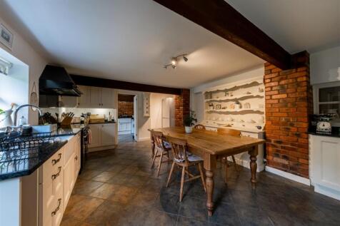 1 Brownhills Barn-005.jpg