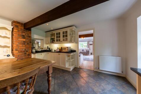 1 Brownhills Barn-003.jpg