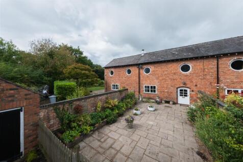 1 Brownhills Barn-051.jpg
