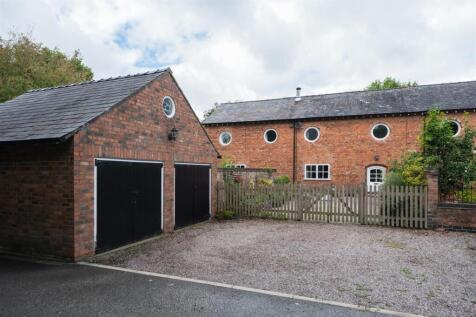 1 Brownhills Barn-081.jpg