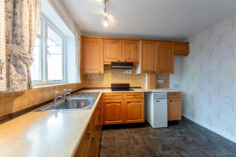 11 Manor Park-003.jpg
