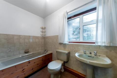 11 Manor Park-014.jpg