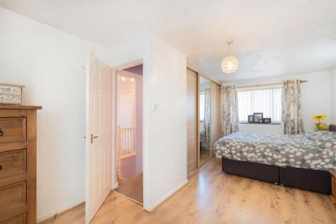 1 Oathills Drive-12.jpg