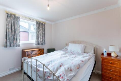 9 Rathbone Park-012.JPG