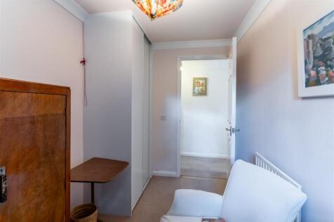 9 Rathbone Park-011.JPG