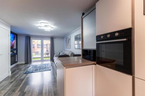Meadow Croft -004.jpg