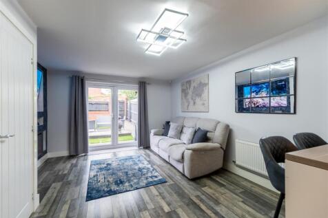Meadow Croft -005.jpg