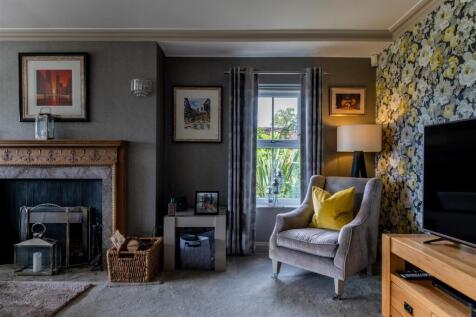 Hill Farm House-080.jpg
