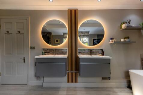 Hill Farm House-093.jpg