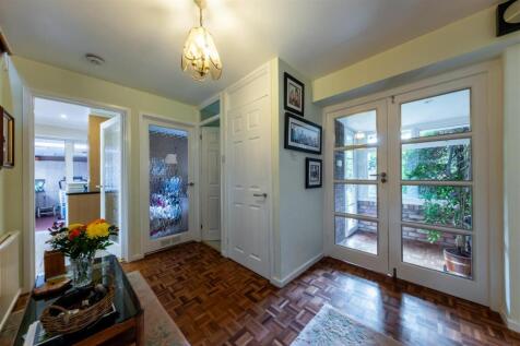 10 Guilden Green-021.jpg