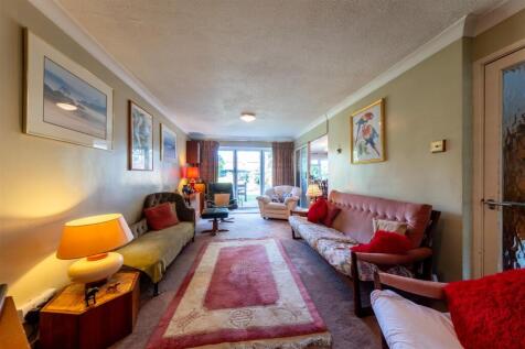 10 Guilden Green-016.jpg