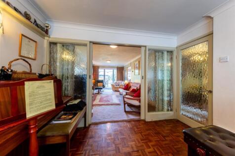 10 Guilden Green-020.jpg