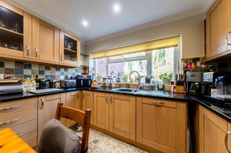 10 Guilden Green-004.jpg