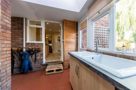 10 Guilden Green-008.jpg