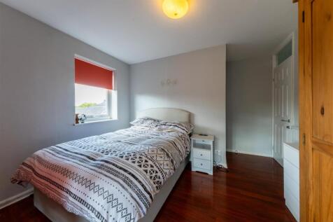 10 Guilden Green-032.jpg