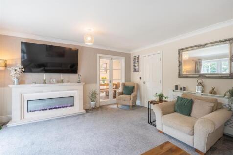 Ettrick House-16.jpg