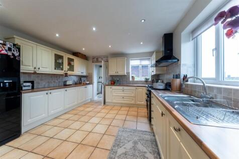 12 Rowlands View-015.jpg