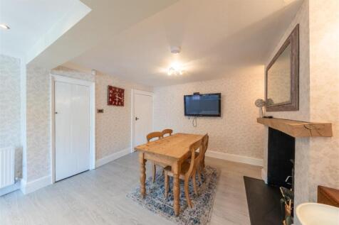 61 High Street-005.jpg