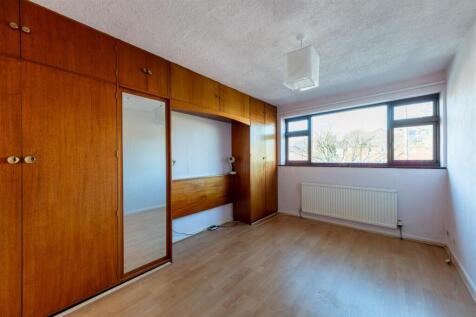 12b Eaton Road-011.jpg