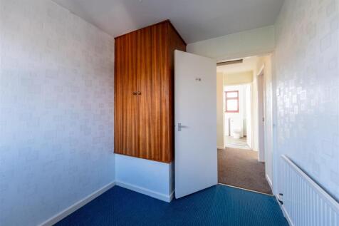 12b Eaton Road-016.jpg