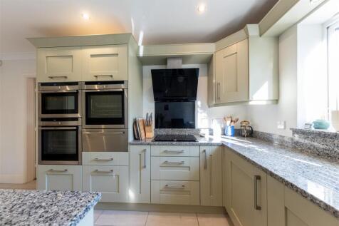 28 Heatherways-004.jpg