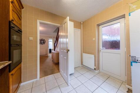 14 Platts Lane-003.jpg