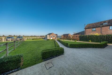 3 Calveley Green Barns-020.jpg