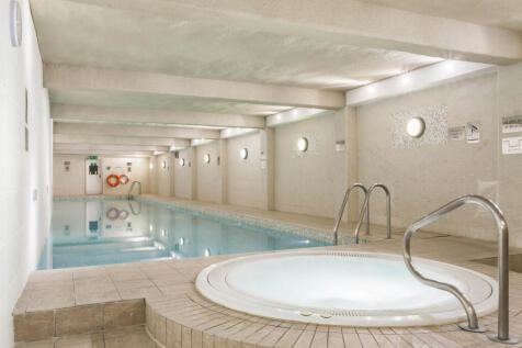 Jacuzzi