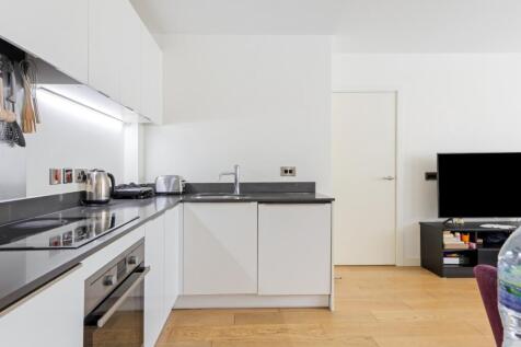 92032_Flat-64-Dar...