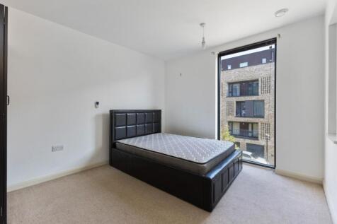96749_Flat 25 Pal...