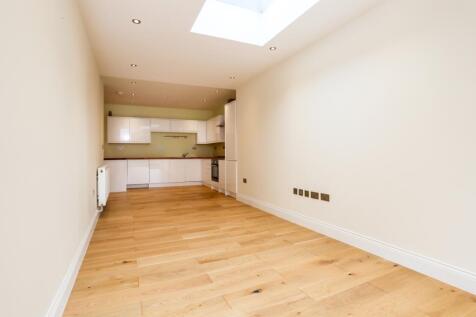 Kitchen/living/di...