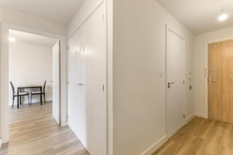 98637_Flat 58 581...