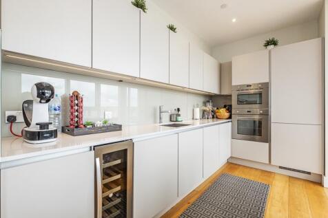 96 Northway House-20