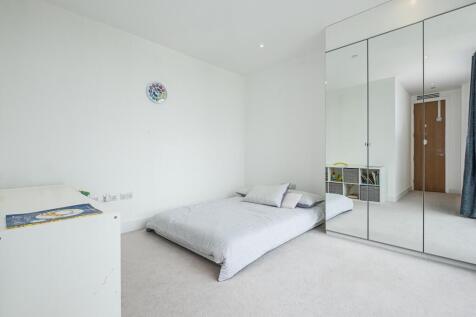 96 Northway House-04