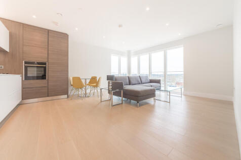 Lounge Overview