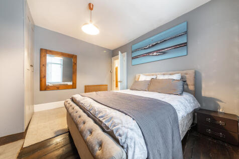 Bedroom - Alternate