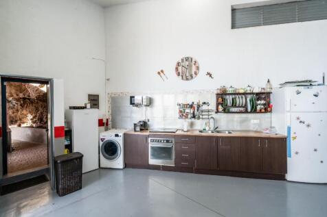 Property Image 83