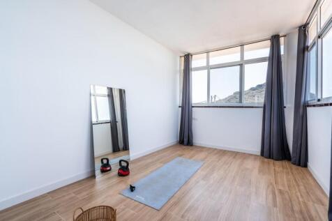 Property Image 73