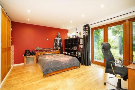 Property Image 32