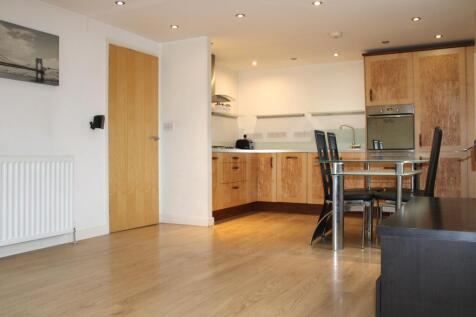 Lounge/Kitchen.