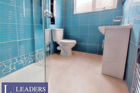 Upstairs Bathroom
