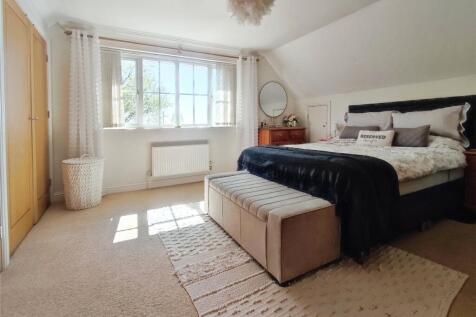 Mater Bedroom