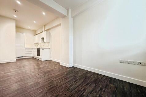 Lounge/Kitchen