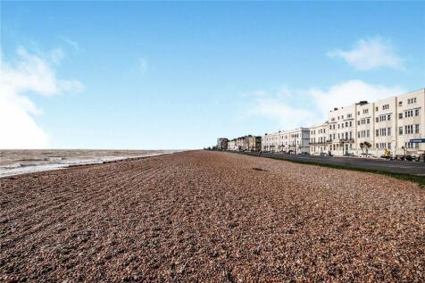 Seafront Nearby