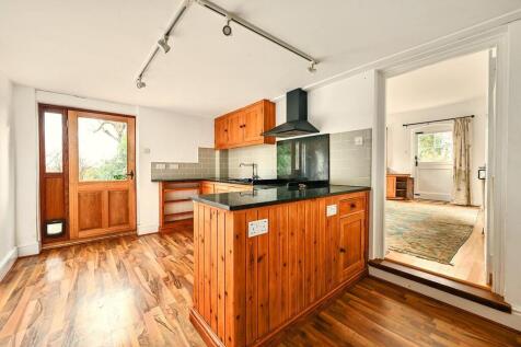 LEESDEN - STANDEN STREET - TN174LA (4).jpg